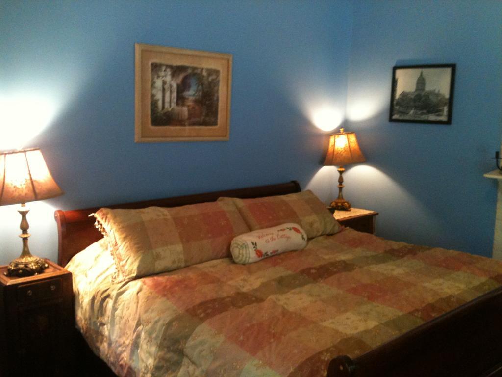 The Claremont House Bed & Breakfast Bed & Breakfast Rome Room photo